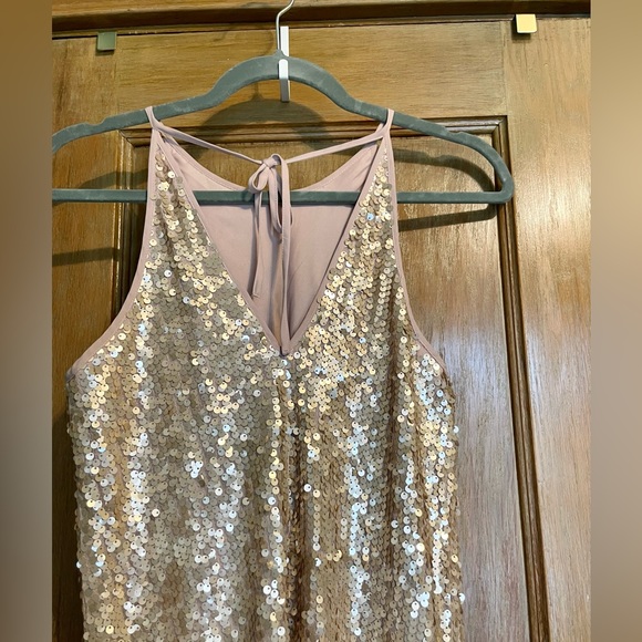 Pink sequin dress - Picture 5 of 9
